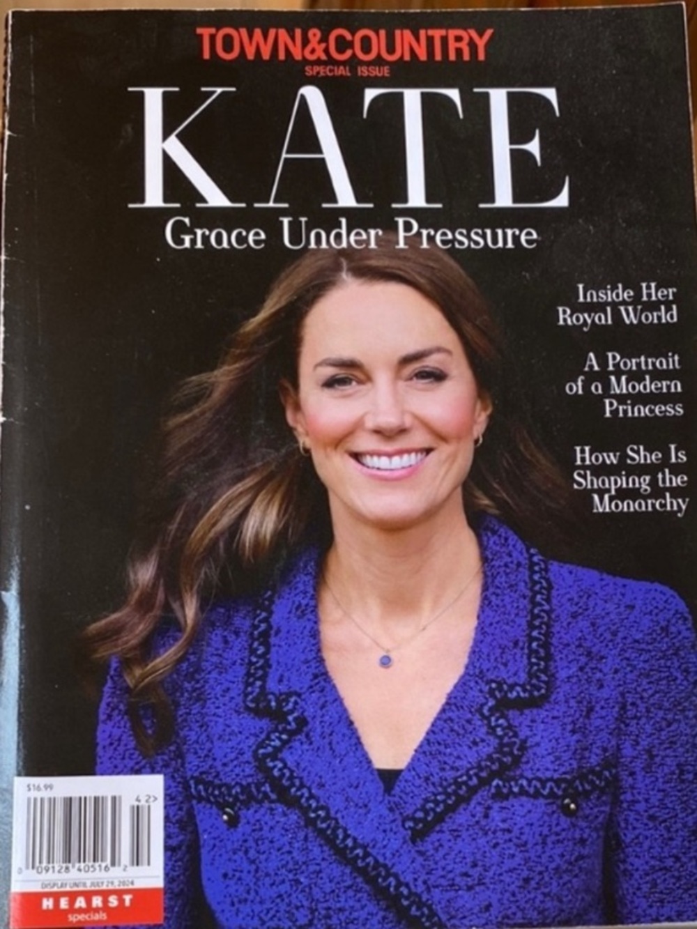 Town & Country Magazine special edition Kate: Grace under Fire